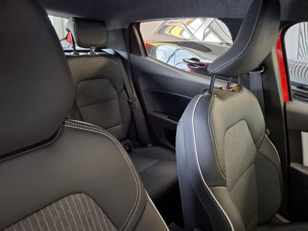 Renault Clio V 2019 1.6 E-Tech full hybrid Equilibre 145cv auto - Foto 8