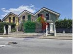 Porzione di villa in vendita a La Loggia