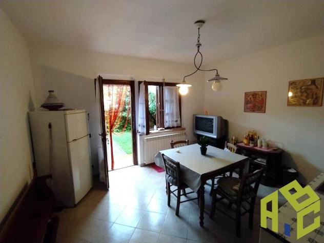 Pomaia - Rif. R1484. In campagna, a 1 km c.ca dal centro abitato di Pomaia e adiacente l'istituto Lama Tzong Khapa. Appartamento con ingresso indipend - Foto 7