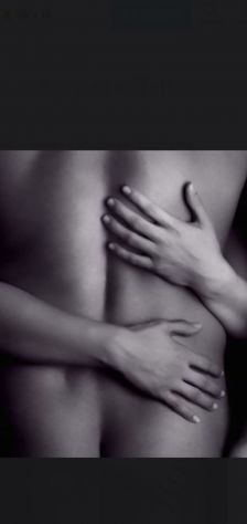 DONNA MATURA X LINGAM YOU AND ME--*LA MILF DELLA PORTA ACCANTO ** BELLA **CALMA PASSIONALE** HOT MASSAGGI - Foto 7 Tel:3279193316