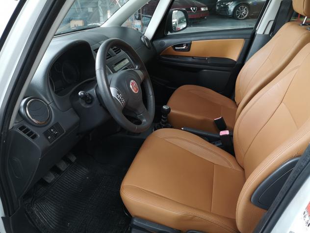 Fiat Sedici 2.0 MJT 16V DPF 4x4 Experience - Foto 8