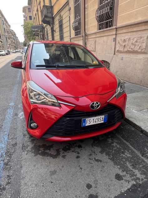 Toyota Yaris 2019 - Foto 4
