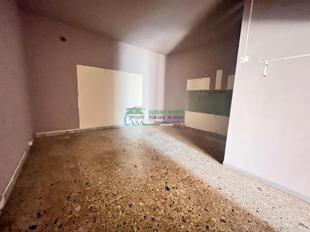 Rif: 2711 - Locale deposito in zona centrale – pratico e versatile, Comiso - Foto 2