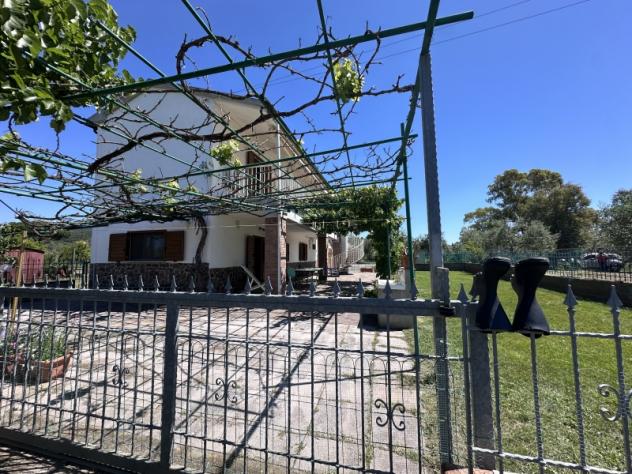 A POCHI MINUTI DAL CENTRO DI BAGNO DI GAVORRANO BELLISSIMA CASA IN CAMPAGNA - Foto 6