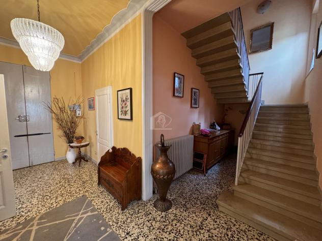 Suzzara vendesi casa indipendente 6 vani 300 Mq