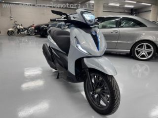PIAGGIO Beverly 400 S HPE rif. 24101519