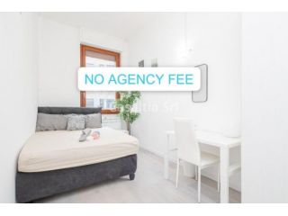 Stanza disponibile dal 1° settembre in via Wittgens