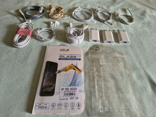LOTTO ACCESSORI NUOVI PER IPHONE