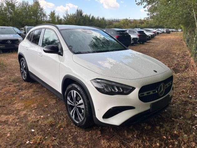 Mercedes-Benz GLA 200 d automatic