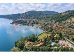 Villa di 158 m² con 3 locali e box auto in vendita a Meina