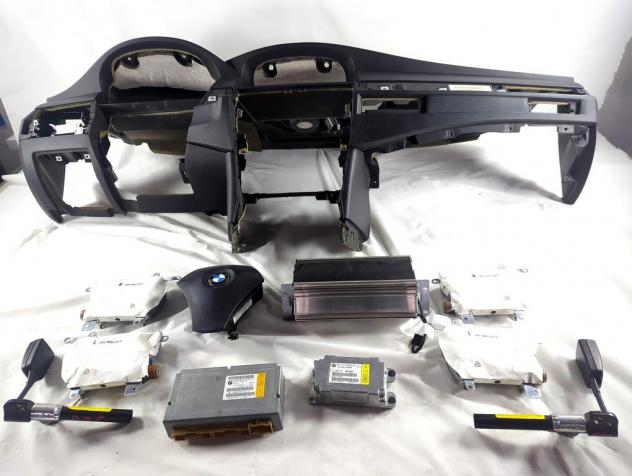 65776963024 KIT AIRBAG BMW SERIE 5 525D E61 SW 2.5 D 130KW AUT 5P (2005) RICAMBIO USATO CON CENTRALINA AIRBAG, AIRBAG PASSEGGERO, AIRBAG VOLANTE, PRET