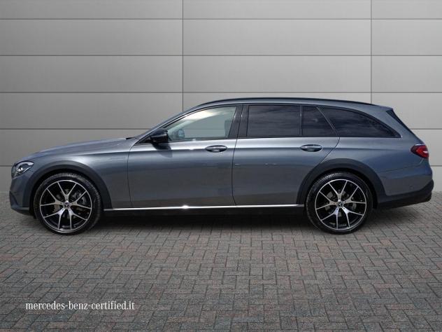 Mercedes-Benz Classe E - S213 SW All-Terrain E SW All-Terrain 220 d mhev Premium Plus 4matic auto - Foto 6