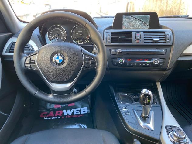 BMW 116 D 5 PORTE AUTOMATICO SPORT 2015 - Foto 9