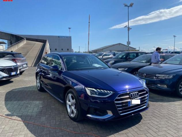 AUDI A4 Avant 35 TDI/163 CV S tronic Business rif. 23877659