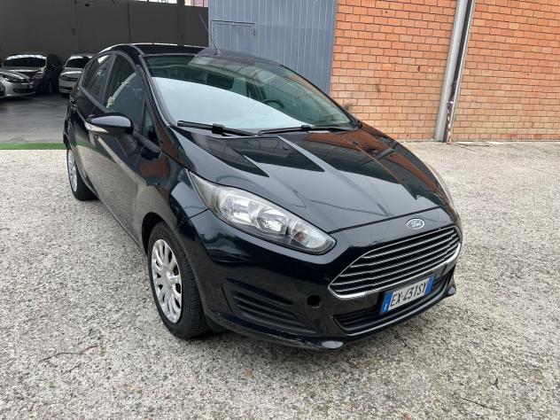 Ford Fiesta 1.5 TDCi 75CV 5 porte Titanium - Foto 3