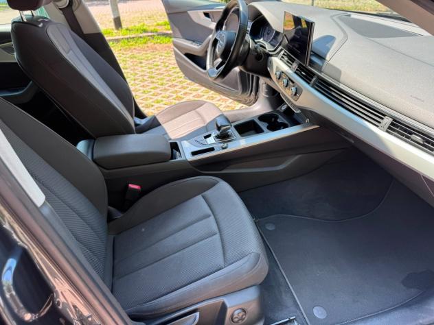 Audi A4 Avant 30 TDI/136 CV S tronic Business Advanced*EURO6 - Foto 10