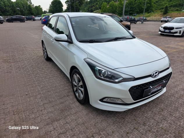 hyundai i20 1.2 ritiro usato/scambio - Foto 3