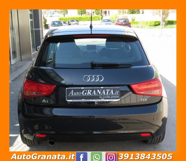 Audi A1 1.6 TDI S-TRONIC AMBITION NAVI+LED - Foto 9