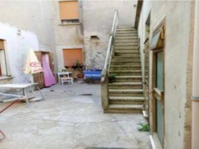 Immobile in asta di 182 m² con più di 5 locali in vendita a Adria - Foto 4