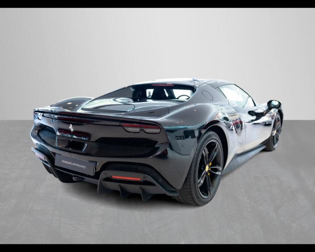 Ferrari 296 GTB 3.0 Hybrid DCT - Foto 8