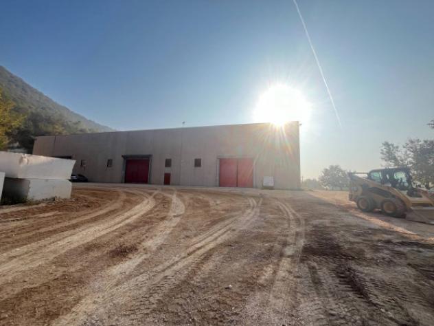 Immobile di 800 m² con 5 locali in affitto a Nuvolera - Foto 11