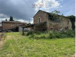 FABBRICATO DA RISTRUTTURARE CON AMPIO GIARDINO DI OLTRE 1100 mq
