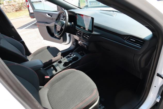 Ford Kuga 2.5 Full Hybrid 180 CV CVT 2WD ST-Line - Foto 9