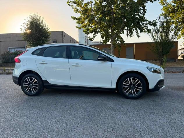 Volvo V40 Cross Country D2 Geartronic Plus - Foto 7