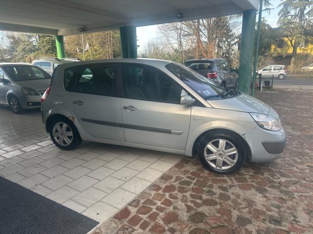 Renault Scenic 1.5 dCi (12 RATE) - Foto 4