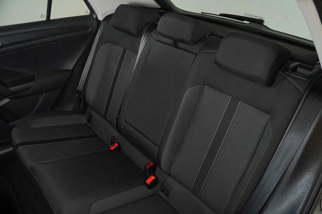 Volkswagen T-Roc 2.0 TDI Edition Plus 115CV - Foto 10