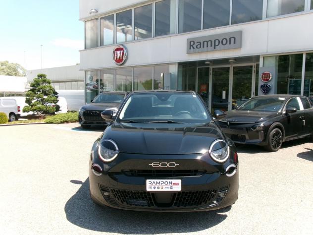 FIAT 600 1.2 Hybrid 110cv Vari colori - Foto 7