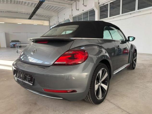VOLKSWAGEN Maggiolino Cabrio 1.2 TSI Design All Star 105CV rif. 24083634 - Foto 4