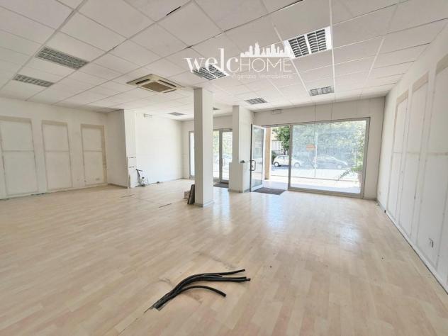 Locale comm.le/Fondo in vendita a Signa 98 mq Rif: 1421250
