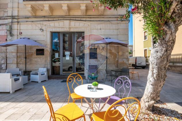 Bar in vendita a Siracusa, Borgata