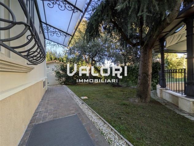 Elegante Residenza Indipendente in Via Firenze a Faenza - Foto 10
