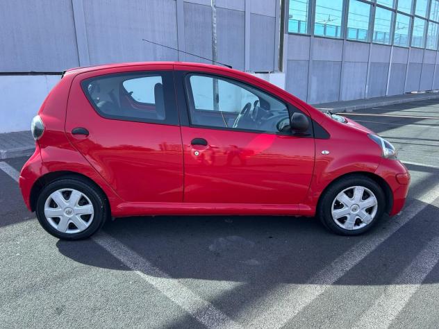 TOYOTA AYGO 1.0 BENZINA 5 PORTE SOLO 47.000 KM CONDIZIONI DA VETRINA! - Foto 4