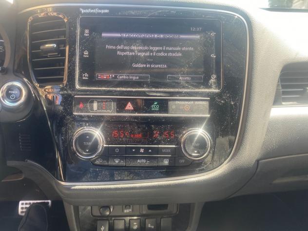 Mitsubishi Outlander 2.4 PHEV #50018 - Foto 10