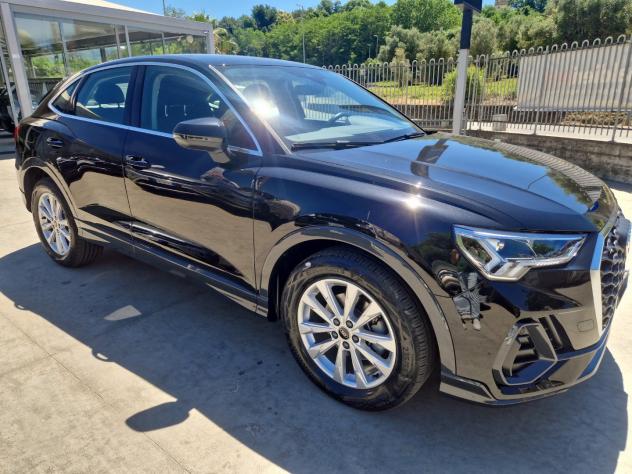 Audi Q3 Sportback 35 TDI S tronic Business Plus - Foto 3
