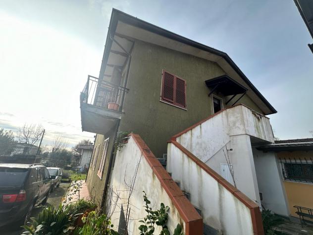 Porzione di casa in vendita a Romagnano - Massa 130 mq Rif: 1233302