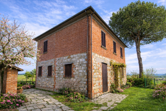 Casale in vendita a Torrita di Siena 262 mq Rif: 1393265