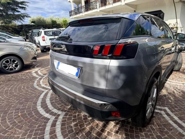 PEUGEOT 3008 BlueHDi 150 S&S Business - Foto 4