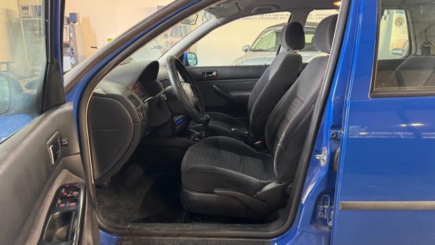 Volkswagen Golf 1.6 B 105CV - 2001 - Foto 10