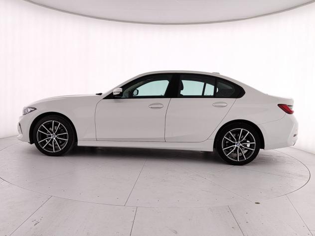 BMW Serie 3 G20 2022 Berlina 318d mhev 48V auto - Foto 8
