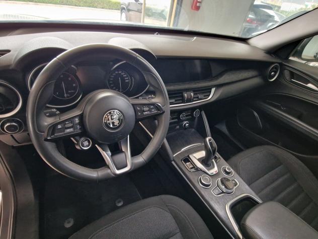 Alfa Romeo Stelvio 2021 - Foto 3