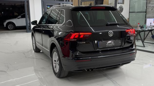 Volkswagen Tiguan 2.0 TDI SCR DSG 4MOTION Business BMT - Foto 6