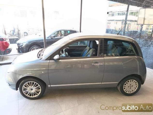 LANCIA Ypsilon 1.3 MJT 75 CV Platino rif. 24055127 - Foto 3