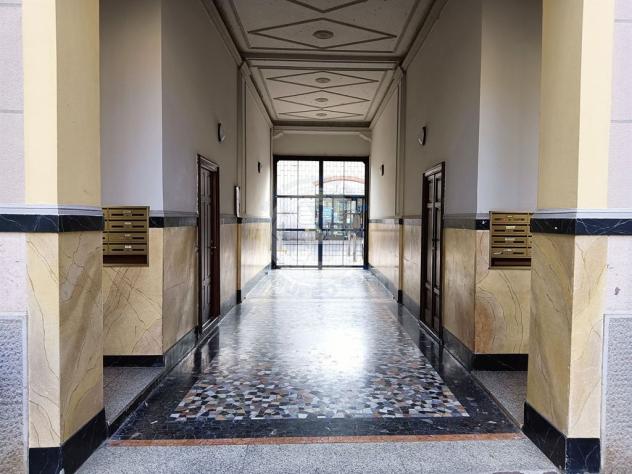 Monza Centro Bilocale mansardato con terrazzo NON ARREDATO - Foto 16
