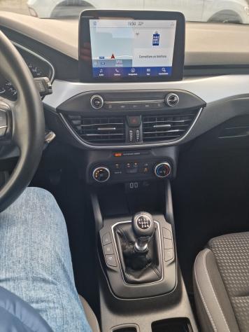 Ford Focus 1.5 EcoBlue 120 CV SW 2022 - Foto 9