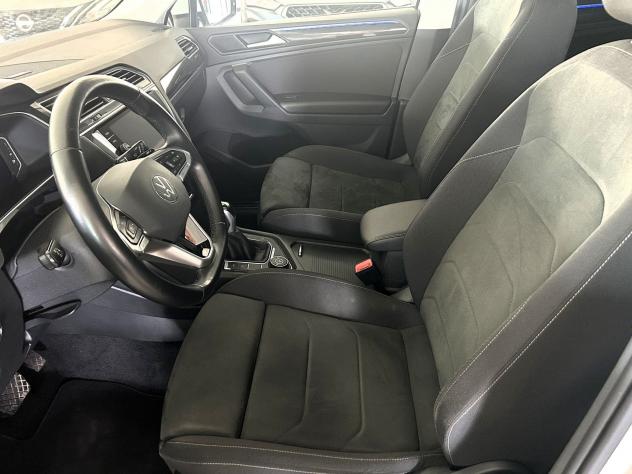 Volkswagen Tiguan 2.0 TDI 150CV Elegance DSG 4MOTION - Foto 8