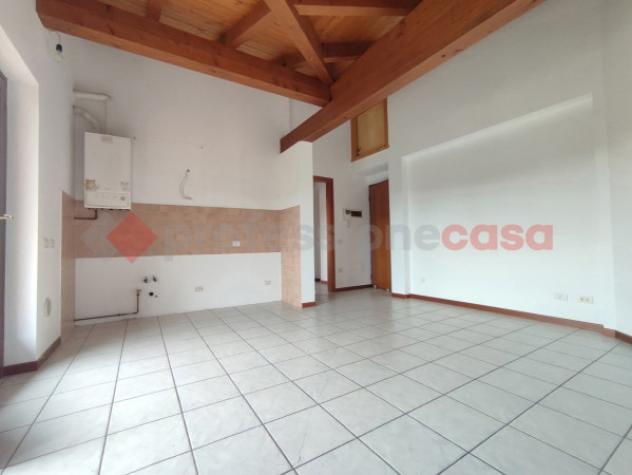 Appartamento di 55 m² con 2 locali e box auto in vendita a Dormelletto